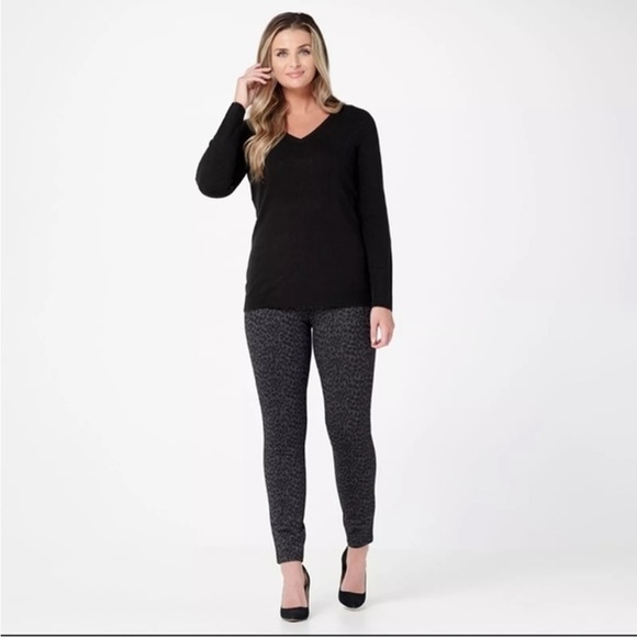 NYDJ Jodie Leggings Ponte Knit Animal Print Size 4 Lift Tuck Technology - Picture 1 of 8